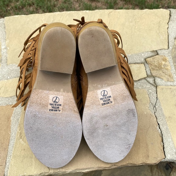 Soda Ankle Boots with Fringe worn a few times in Good Condition - Picture 4 of 9